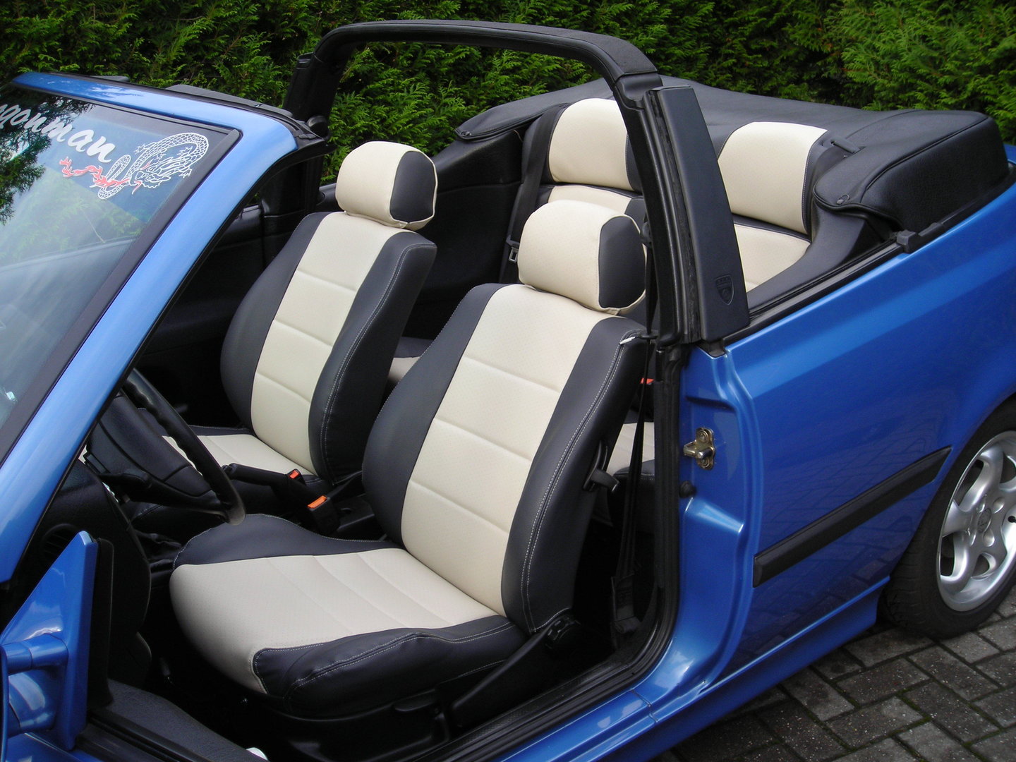 Golf mk3 cabriolet artificial leather seat covers in black, black/beige, black/grey and beige